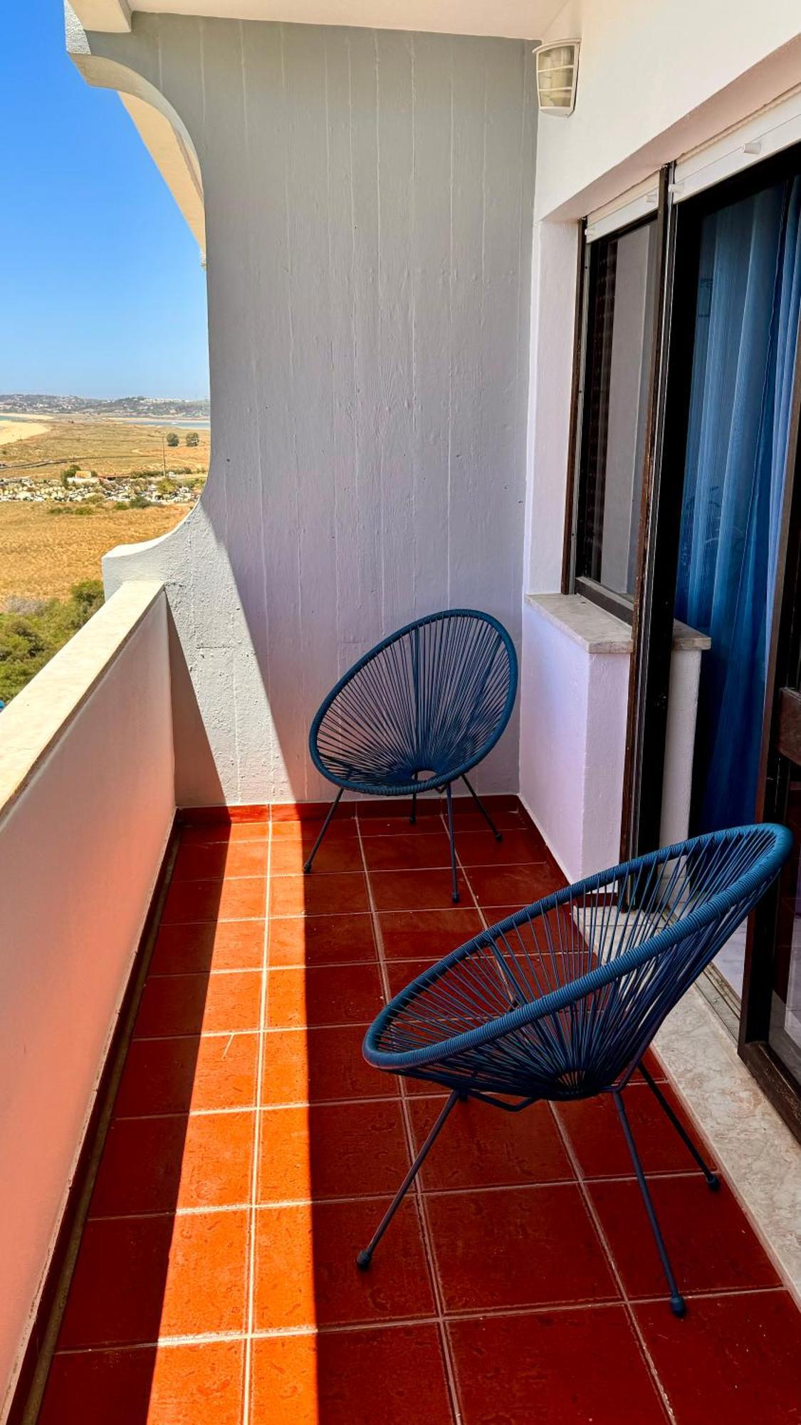 Apartamento Praia Do Alvor Esterno foto